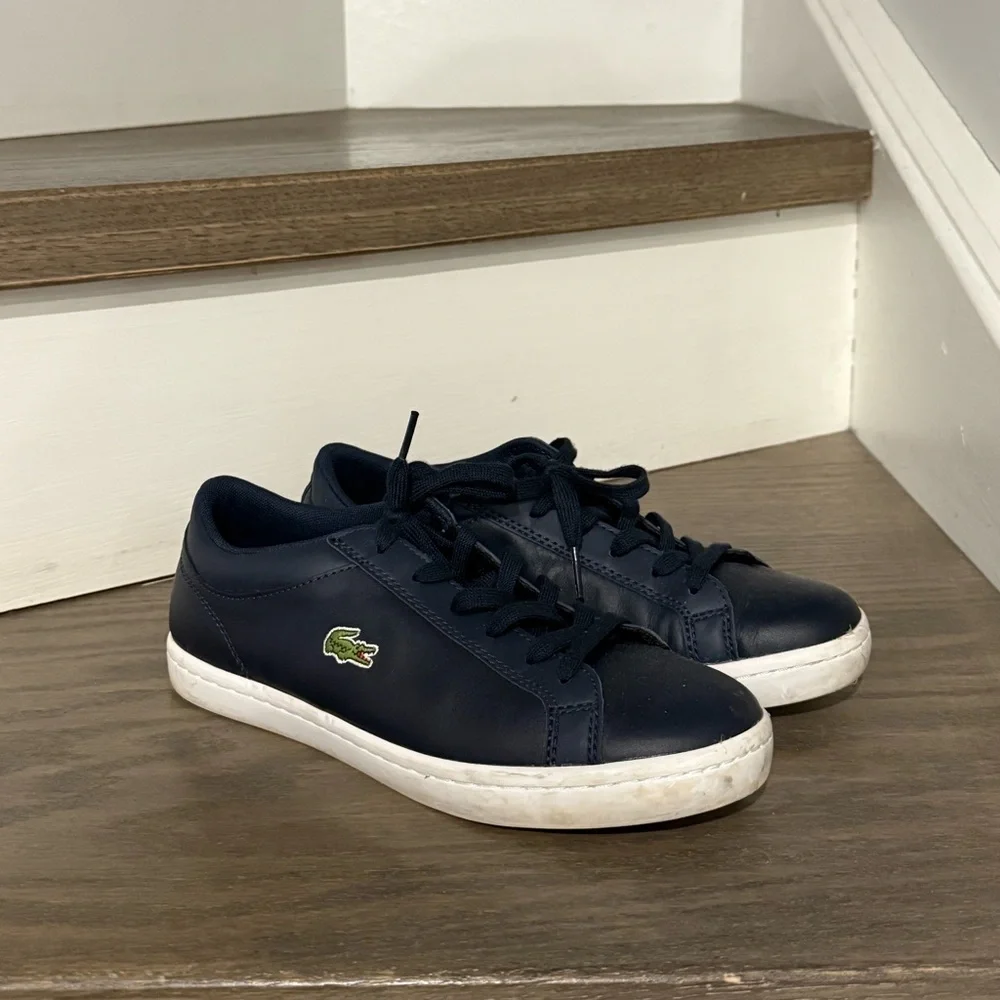 Lacoste Women’s Navy Blue Sneakers - Picture 2 of 6